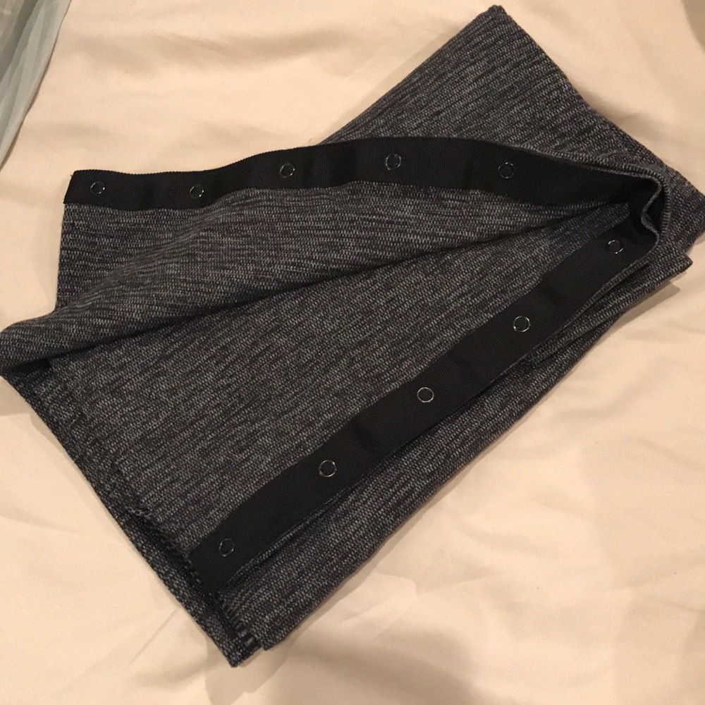 Lululemon Vinyasa Scarf